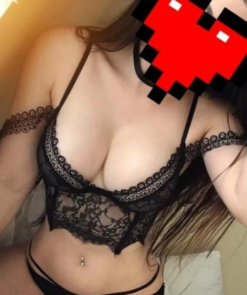 Алена, 23 года, 3 размер груди